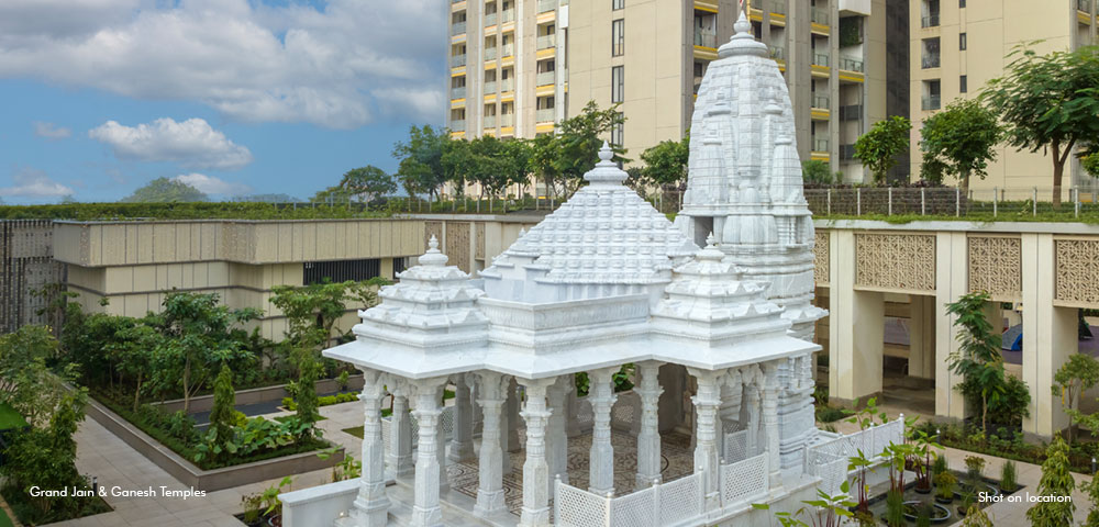 Lodha Aura