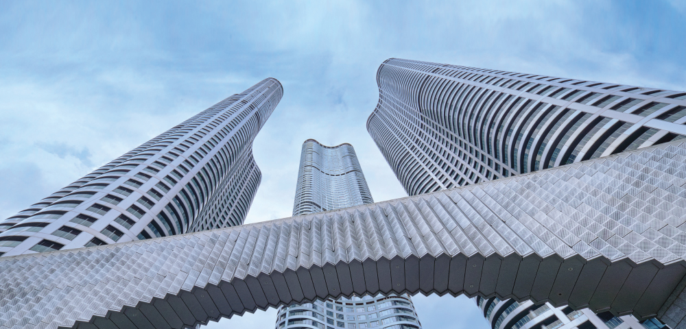 Explore Iconic Design at Lodha World Towers
